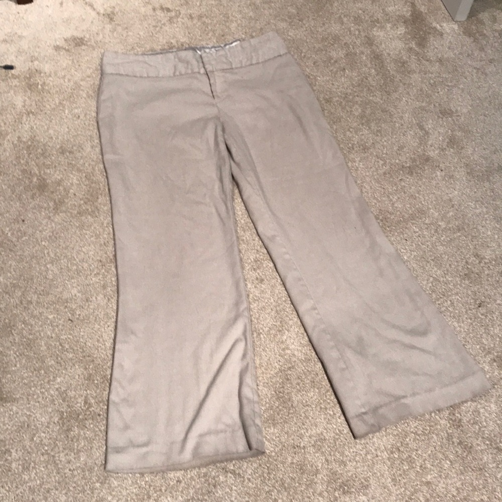 Maurice’s beige/white dress pants